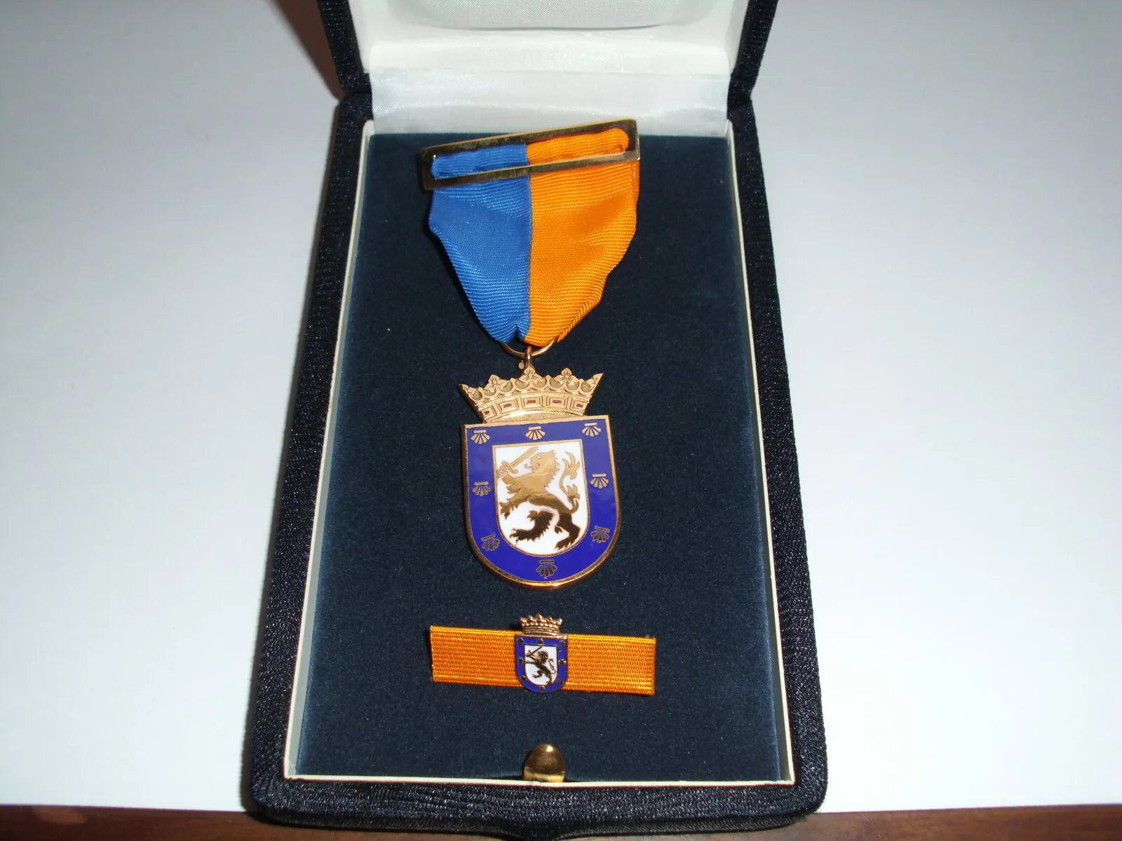 I. M. de Santiago 1